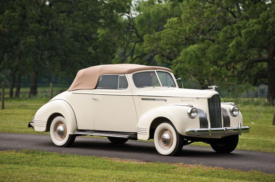  Packard One-Ten Special Convertible Coupe 1941 года  (фото 1 из 31)